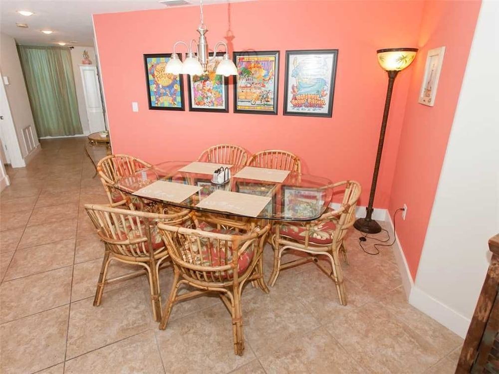 Island Tower 602 3 Br condo by RedAwning - photo 7