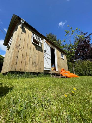 Shepherds Hut Brecon Beacons - last minute hotel in Unknown City