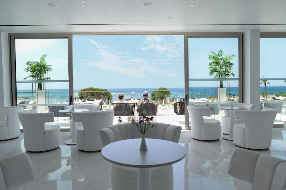 מזון ומשקאות