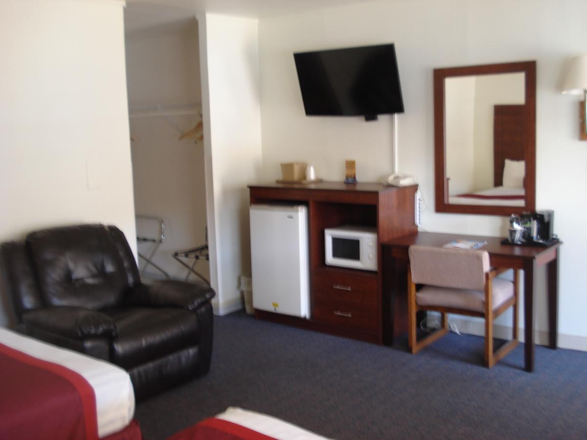Hills Inn - photo 38