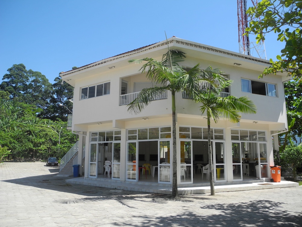 Pousada e Camping Lagoa da Conceição - last minute hotel in Florianopolis