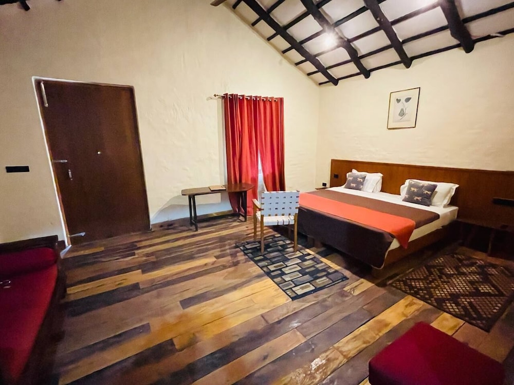 Monsoon Forest By Greetoe Resort — hotel in Manpur