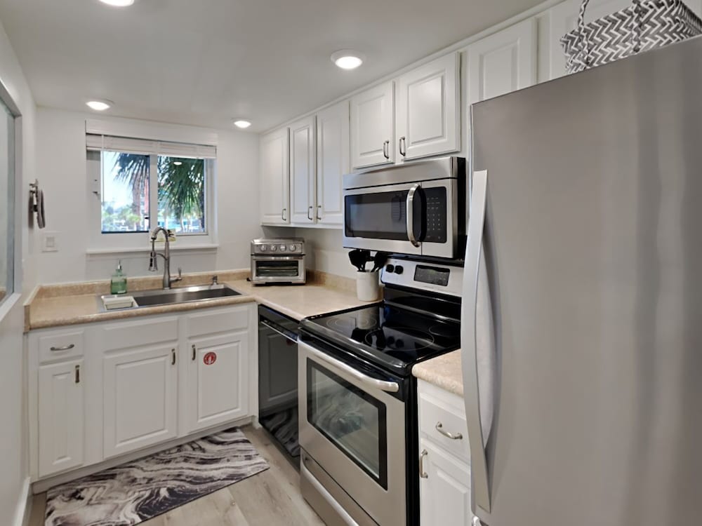 Driftwood Towers #1F by Southern Vacation Rentals - photo 6
