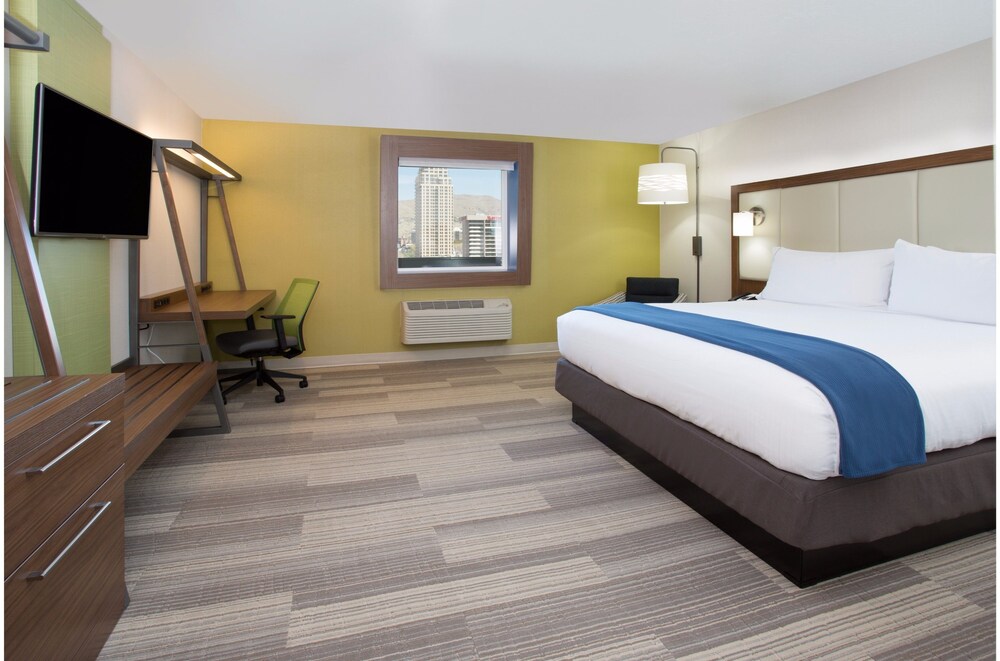 Holiday Inn Express & Suites Hannibal Medical Center by IHG - photo 3