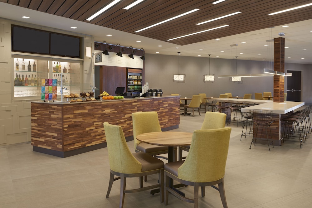 TownePlace Suites by Marriott Oshawa — Oshawa — photo 3