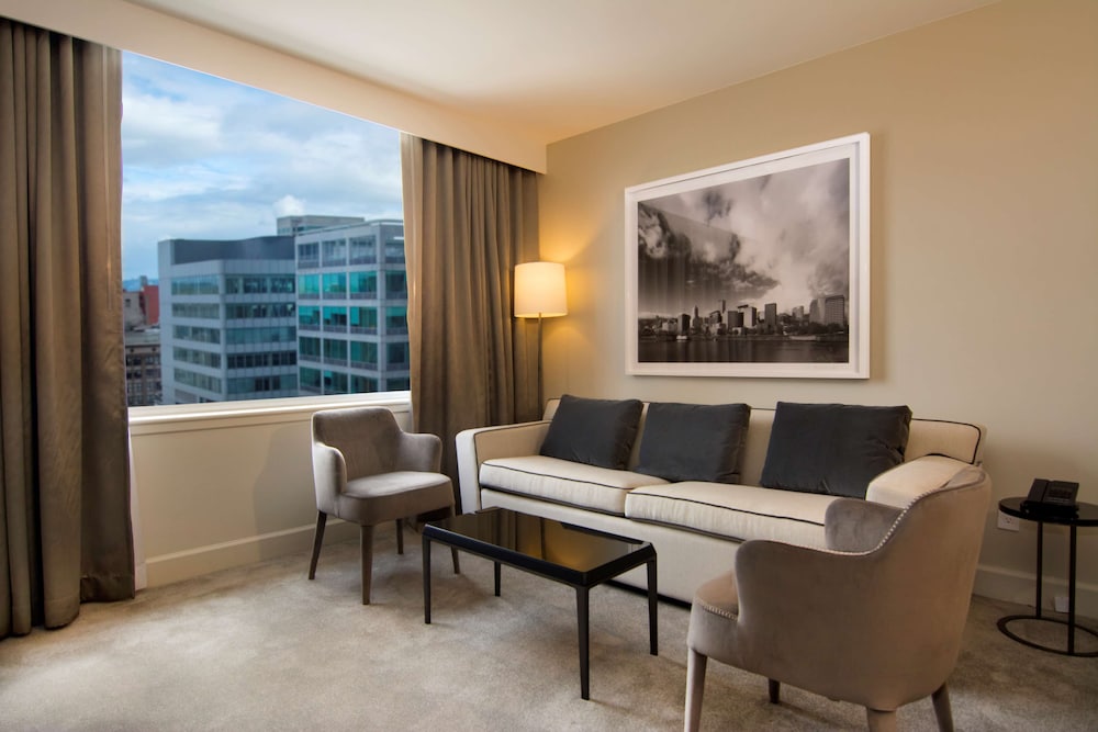 The Benson Portland Curio Collection by Hilton - photo 35