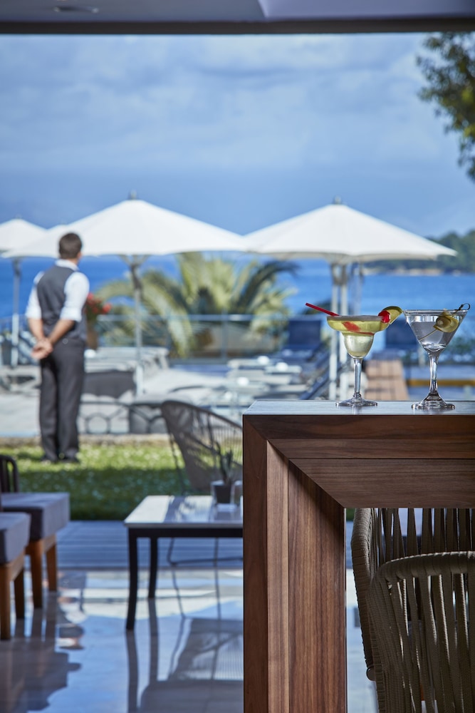 מזון ומשקאות