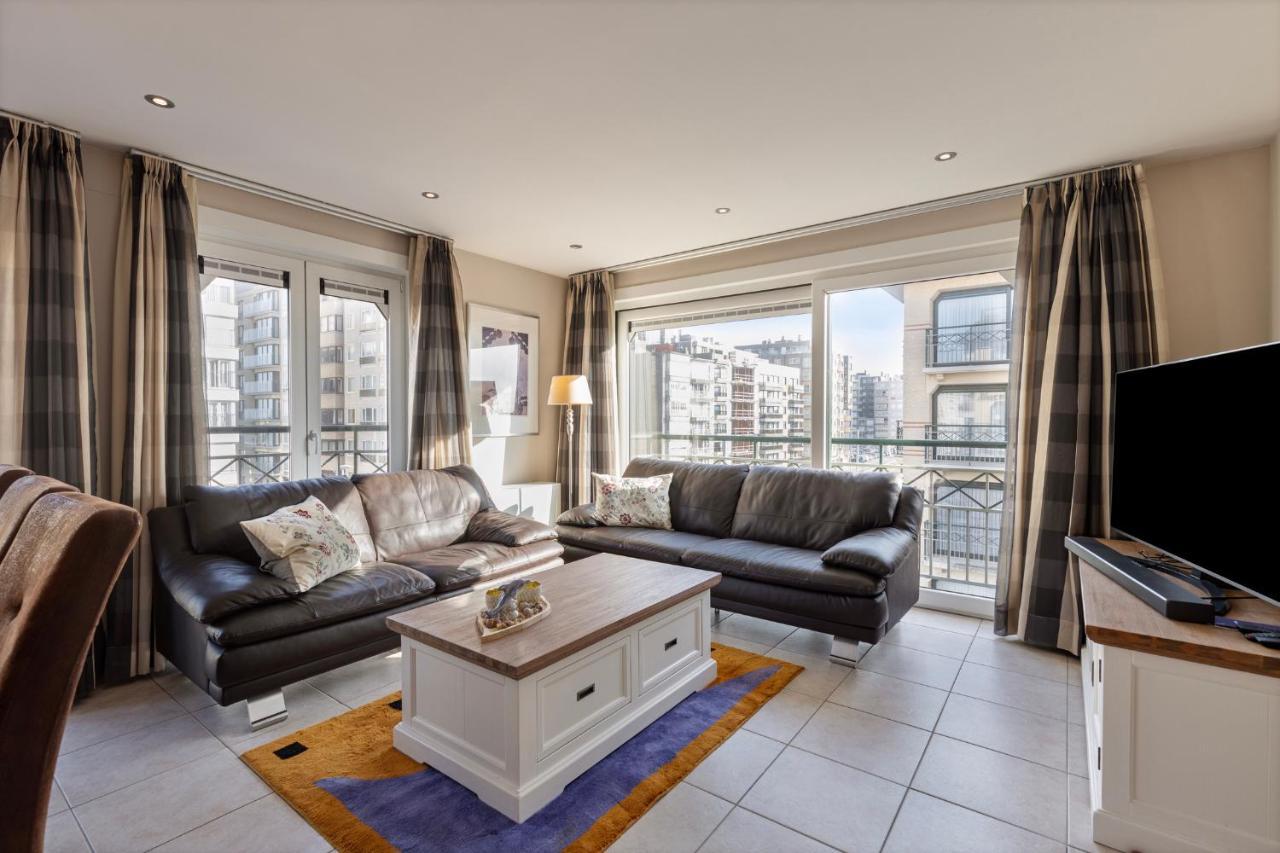 Dauphin 0401 in Wenduine, Belgium