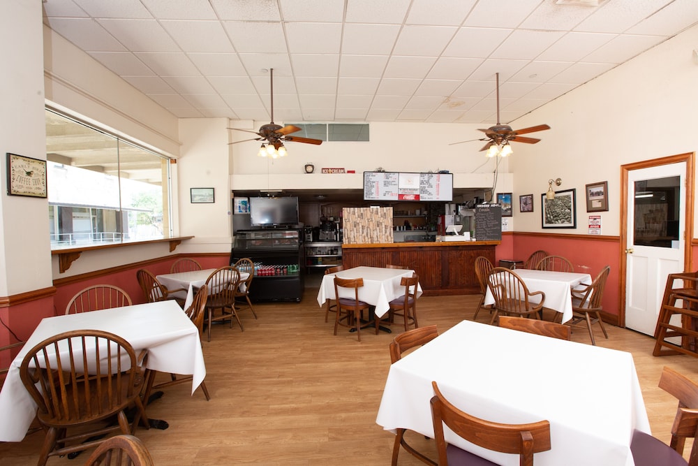 Rialto Hotel - photo 21