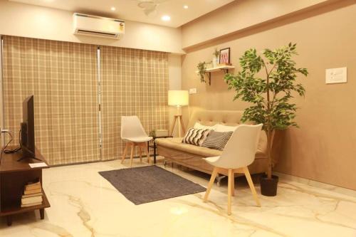 Downtown 2 and half BHK Appt Mahalaxmi 1201