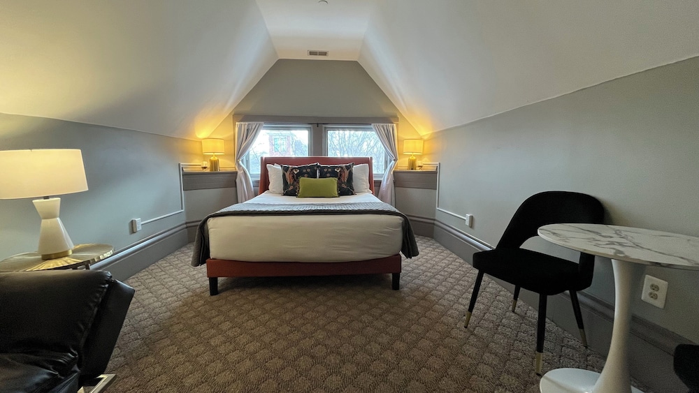 Stone Gables Inn - photo 10
