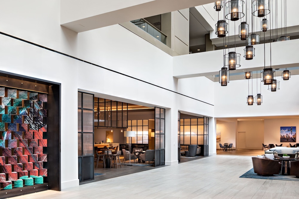 Sheraton Dallas Hotel - photo 4