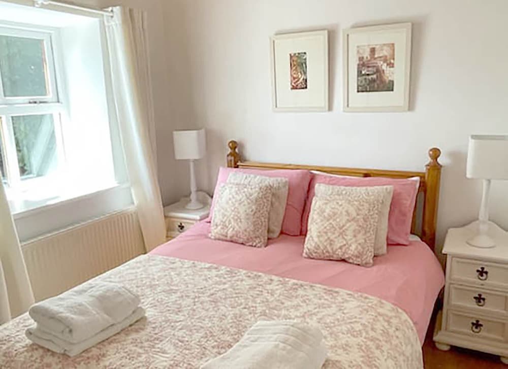 Kizzie Cottage Killorglin by Trident Holiday Homes