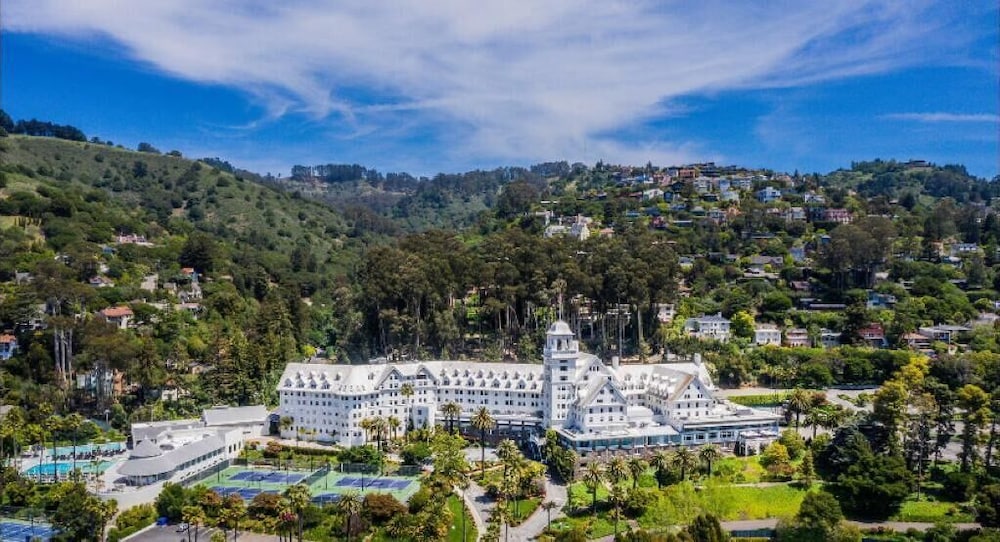 Claremont Club & Spa A Fairmont Hotel - photo 147