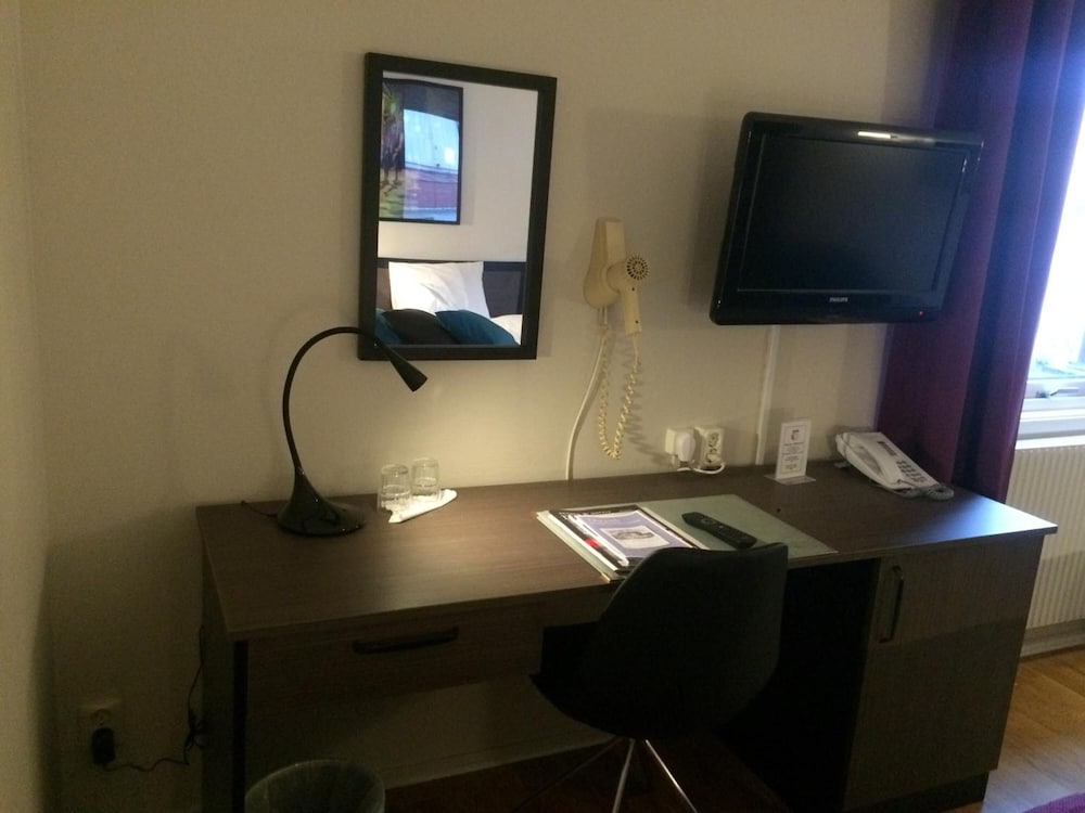 Mjolby Stadshotell — Mjoelby — photo 5