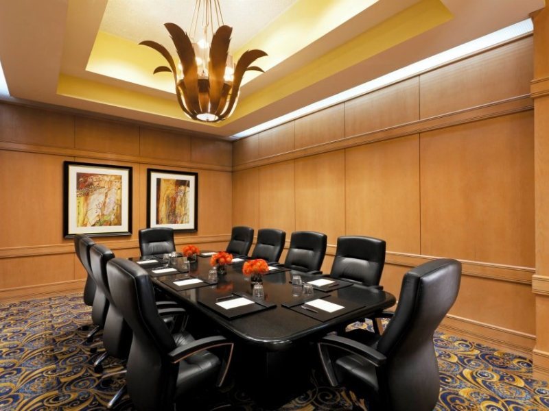 Sheraton Crescent Hotel - photo 15