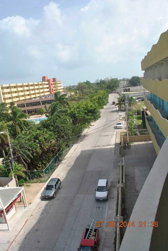 Best Caribbean Pickwick Hotel — Belize City — photo 4
