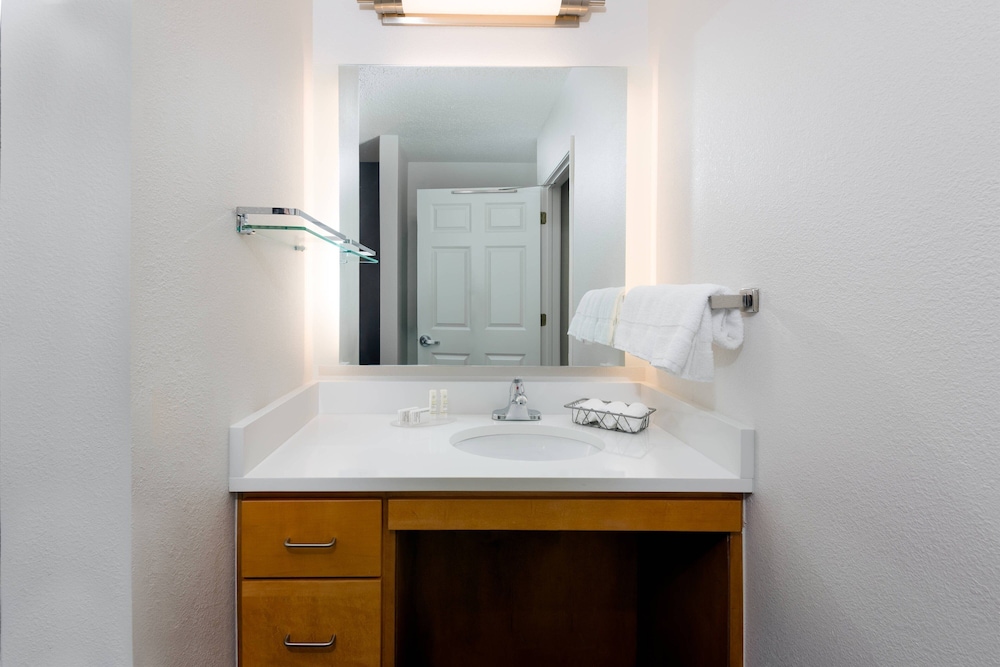 Residence Inn by Marriott Wayne - photo 17