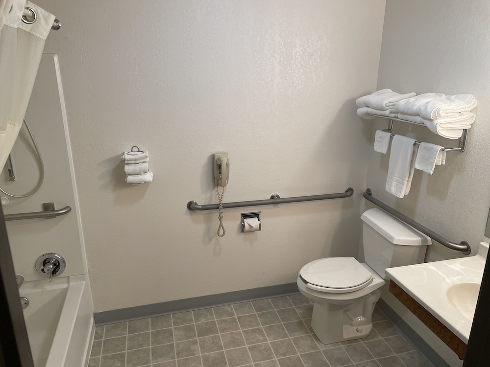 Gettysburg Inn & Suites - photo 33
