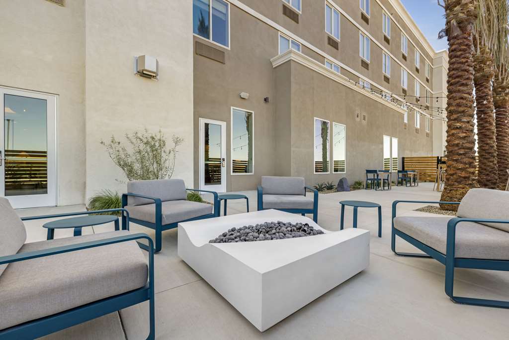 Cambria Hotel El Centro Imperial - photo 60