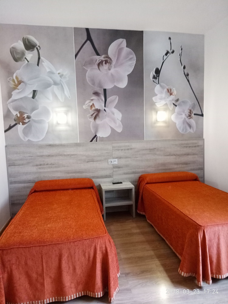 Hotel Yeste — Yeste — photo 2