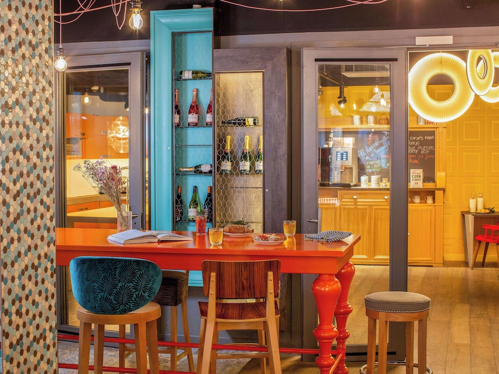 מזון ומשקאות