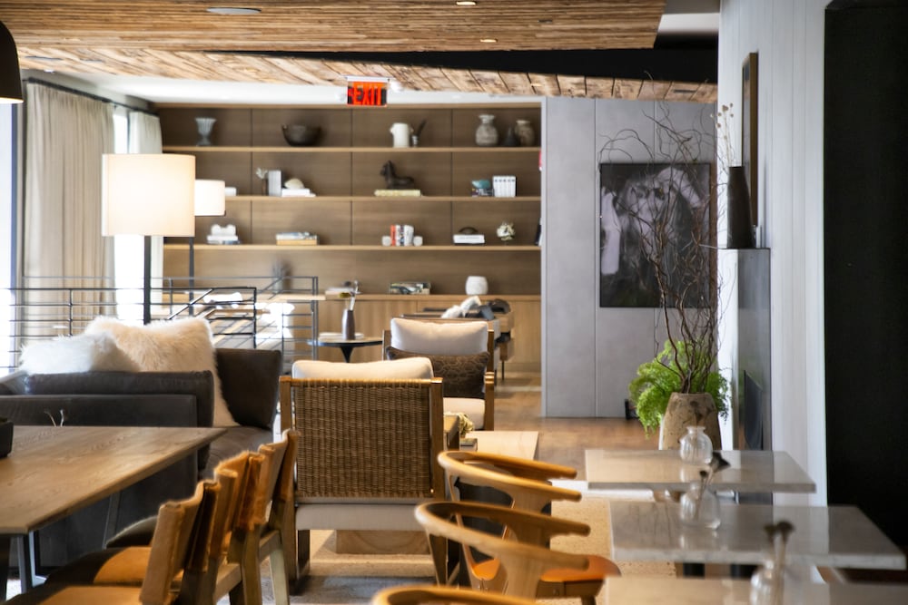 The Lloyd Stamford Tapestry Collection by Hilton - photo 26