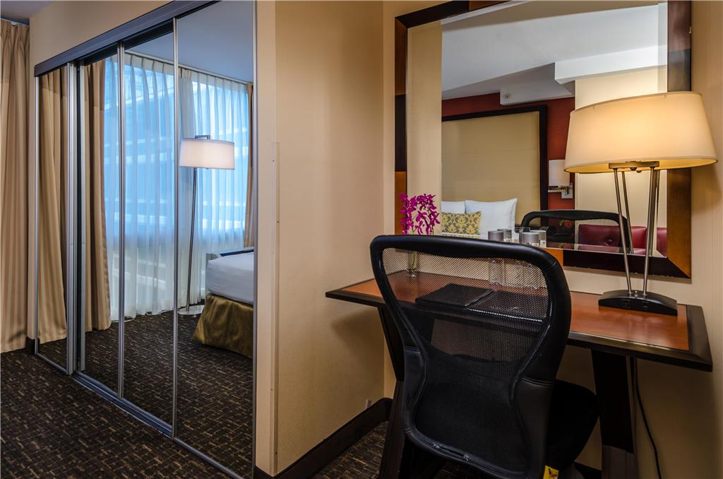 Beacon Hotel & Corporate Quarters - photo 20