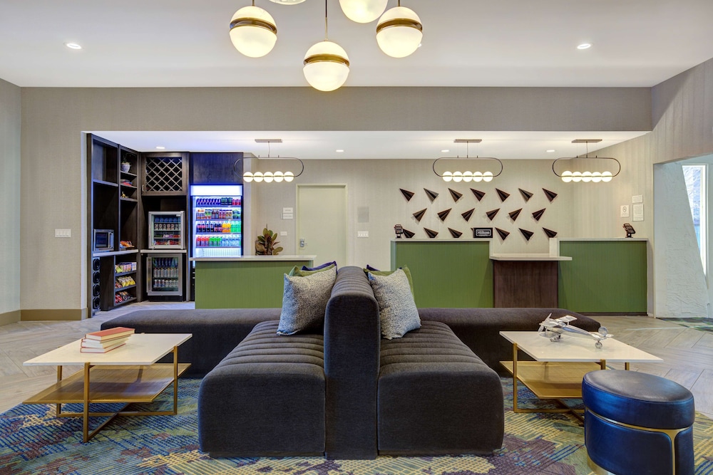 DoubleTree by Hilton Palmdale CA - photo 7
