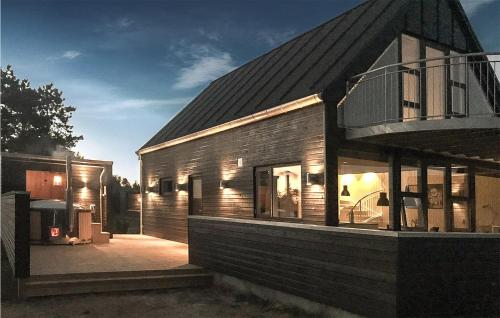 Three Bedroom Holiday Home In Romo — 5-Star Luxury Hotel in None, Denmark