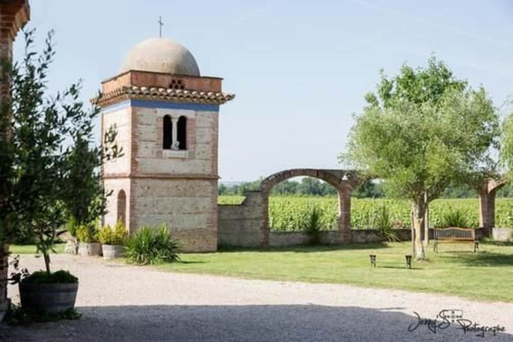 Chateau Saint Louis — hotel in Labastide-Saint-Pierre