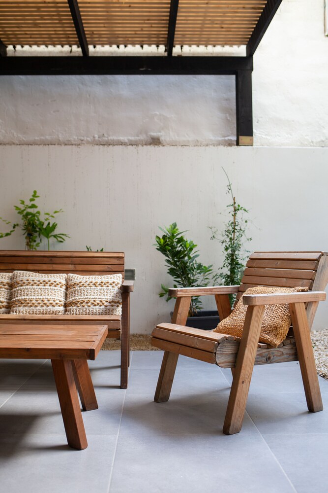 Cozy 2BDR with Parking — 4-Star Luxury Hotel in Tel Aviv, Israel