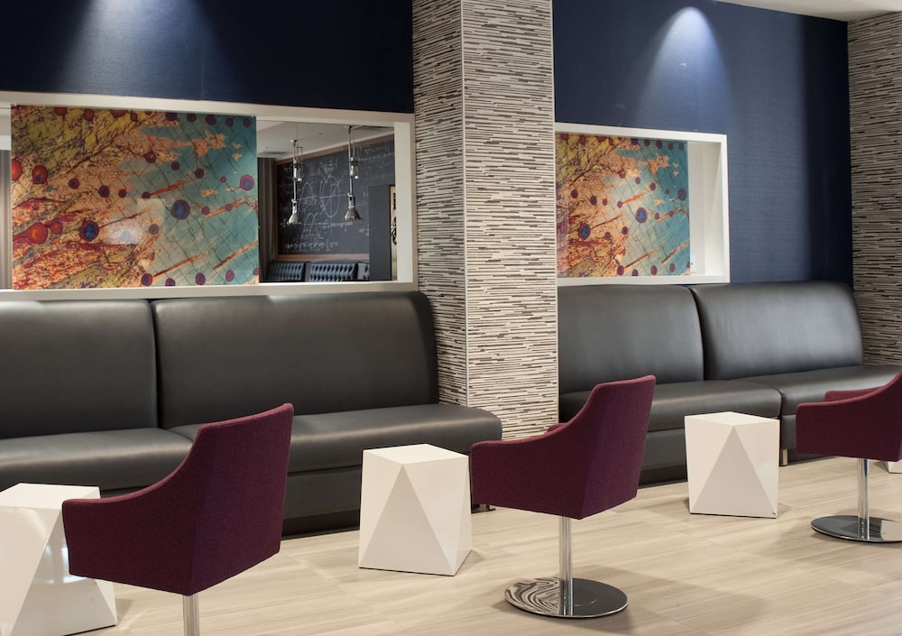 Embassy Suites by Hilton Raleigh Crabtree - photo 3