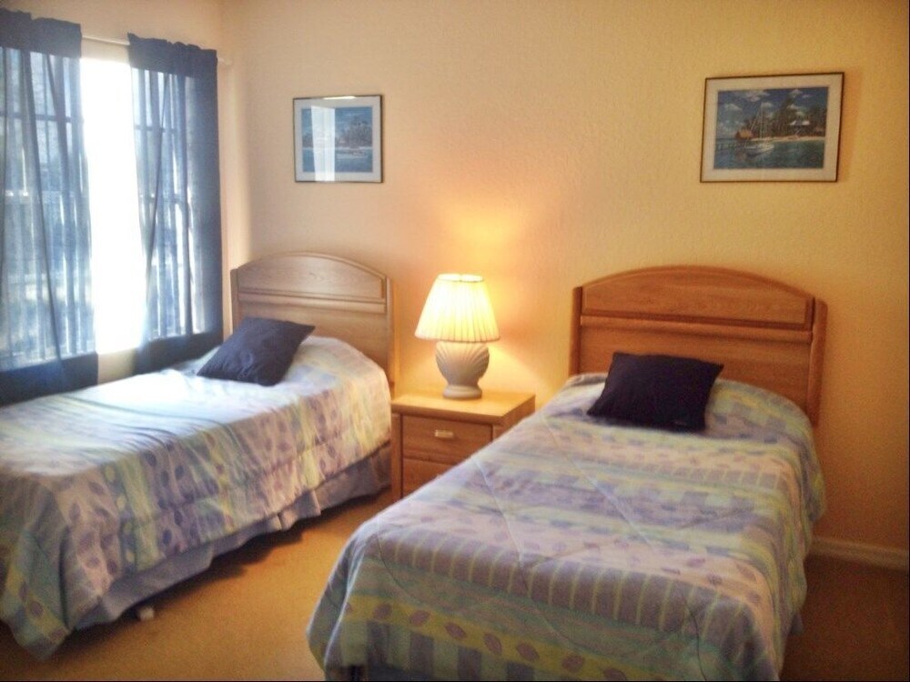 Venetian Bay Resort by DWS Vacation Villas - photo 2