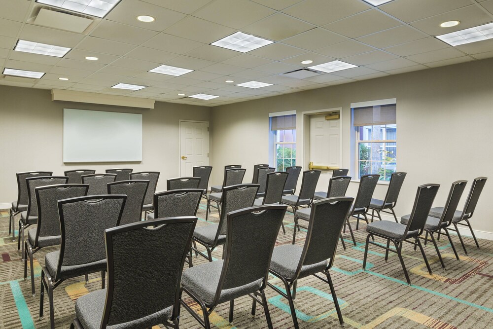 Residence Inn by Marriott Tampa Westshore Airport - photo 23