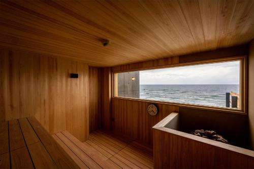 Izumo Hotel The Cliff in Izumo, Japan