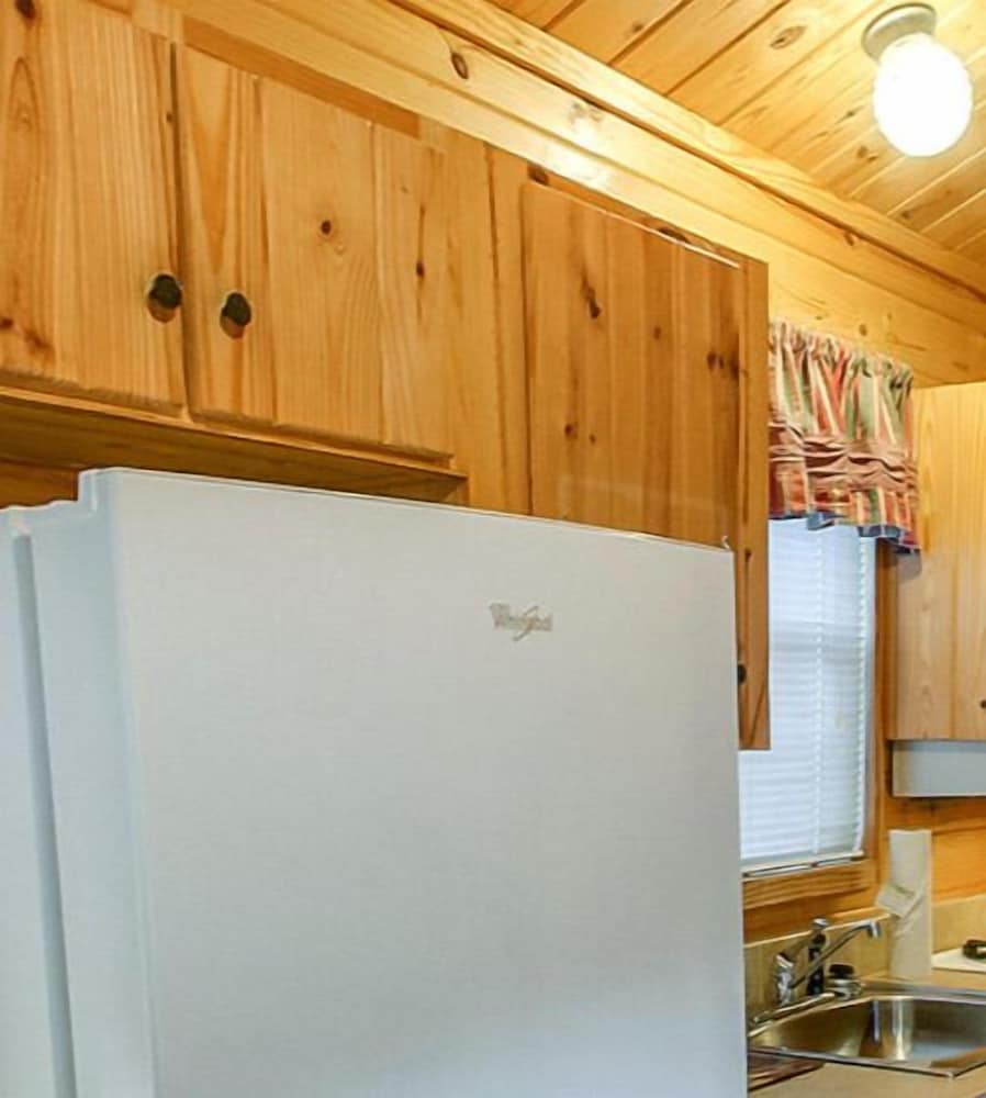 Yosemite Lakes RV Resort - photo 32