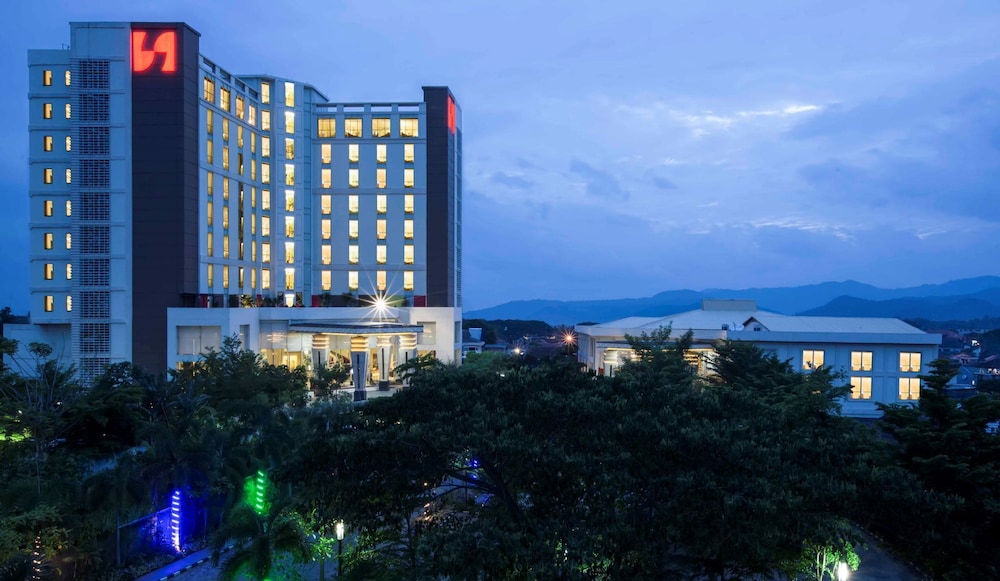 Swiss Belhotel Lampung — 4-Star Luxury Hotel in Bandar Lampung, Indonesia