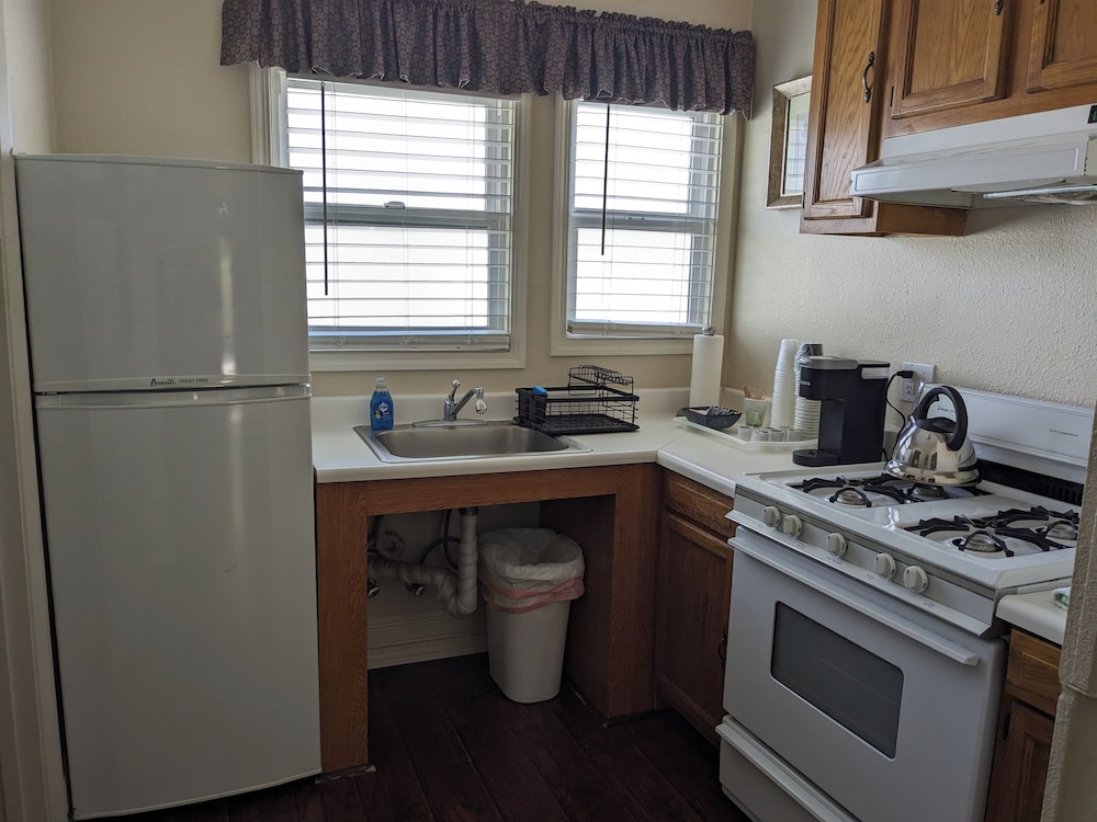 Los Gatos Garden Inn Hotel - photo 37