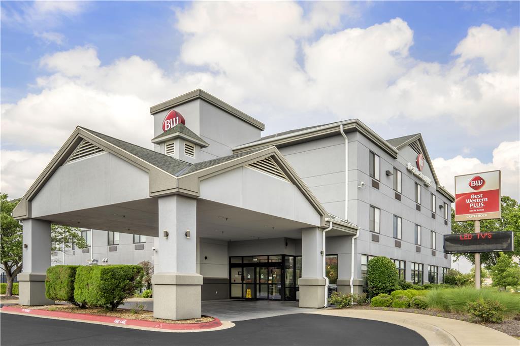 Best Western Plus Castlerock Inn & Suites - photo 31