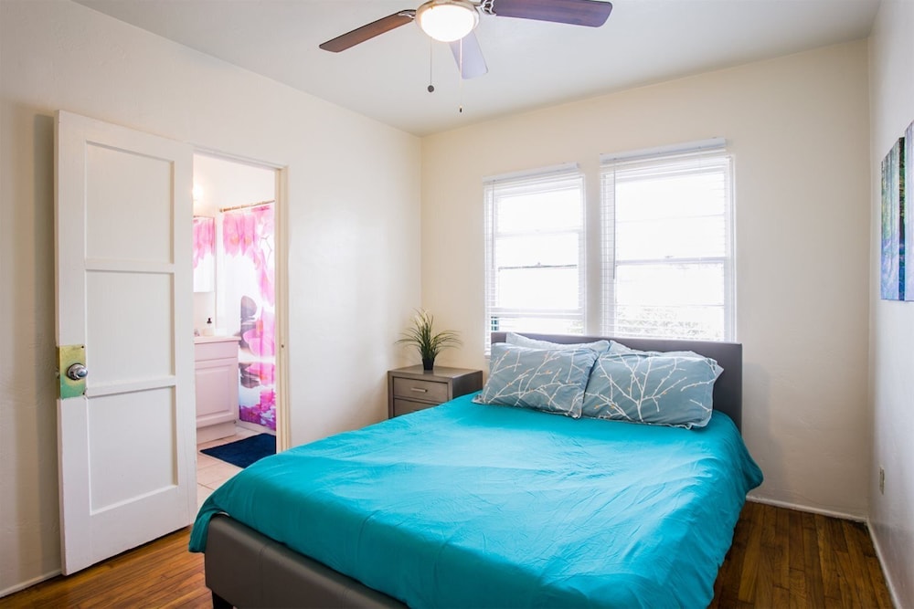 Orange Tree Cottages Downtown - photo 22