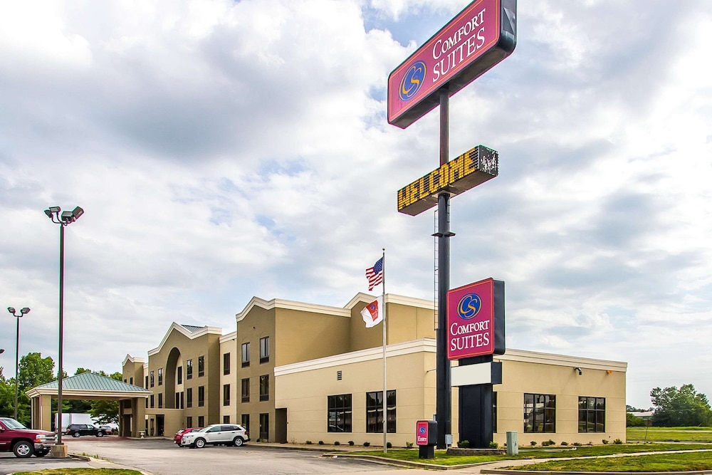 Comfort Suites Effingham Central — hotel in Effingham