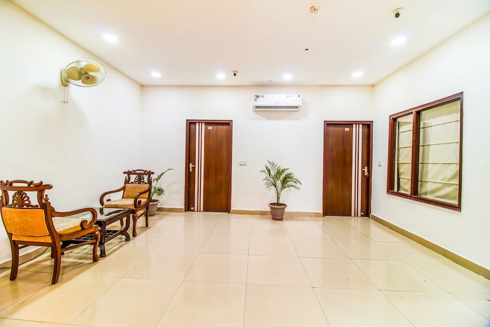 FabHotel Benz — Mohali — photo 4