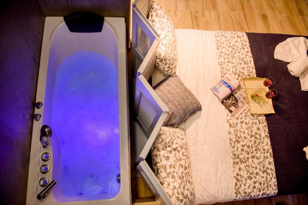 Athenian Hideaway Spa Tub and Walk to Metro — 4-Star Luxury Hotel in Athens, Greece