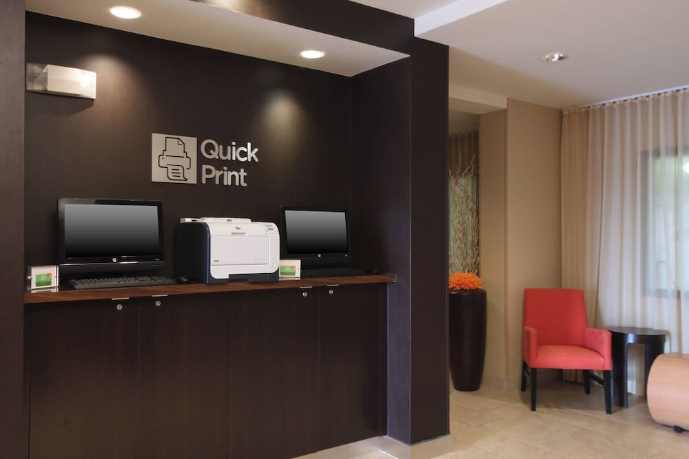 Courtyard by Marriott Salinas Monterey - photo 33