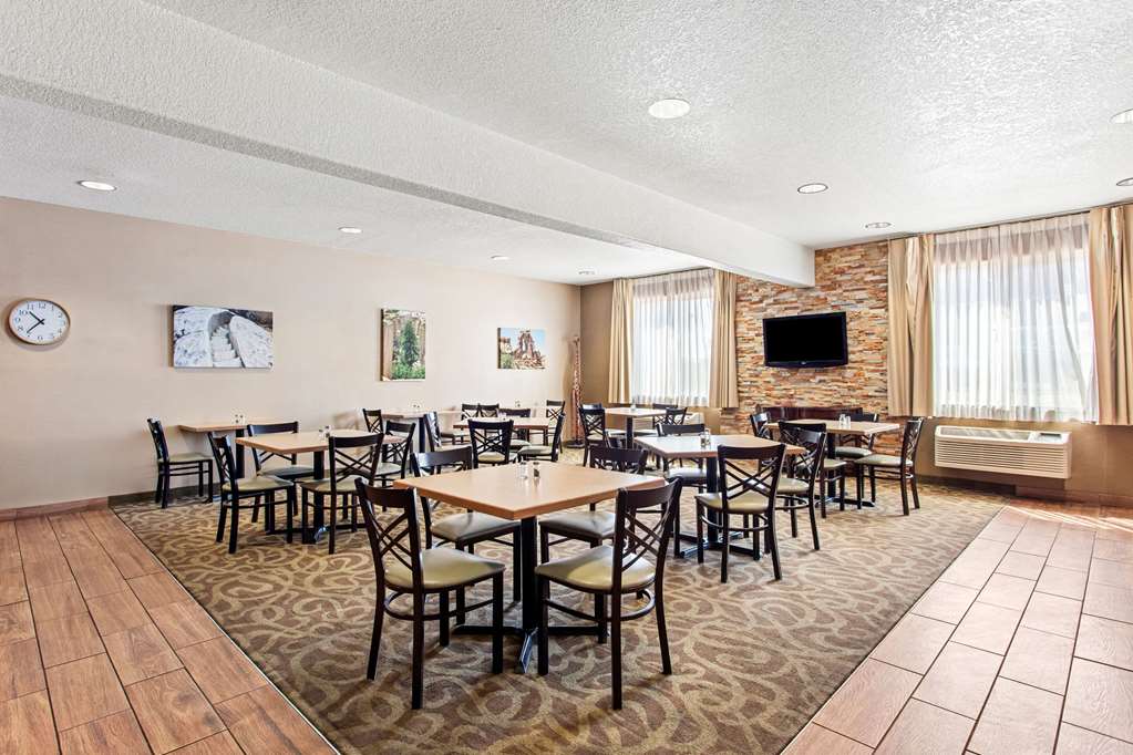 Comfort Inn & Suites I 25 near Spaceport America - photo 38