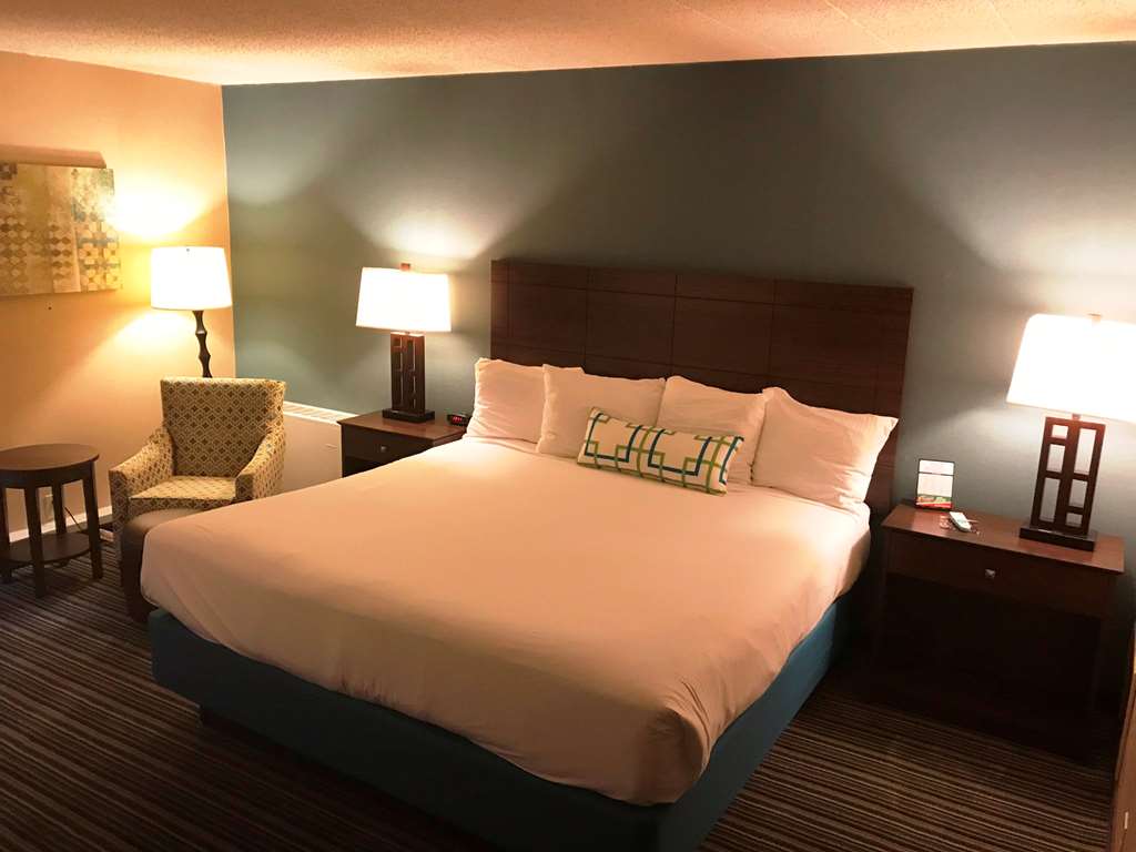 Best Western Woodhaven Inn - photo 27
