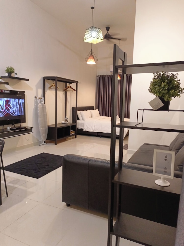 Hotel Royal Indraprastha — hotel in Tiruvalla