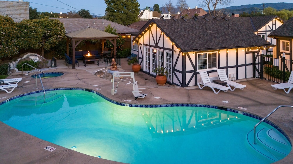 Solvang Inn and Cottages - photo 28