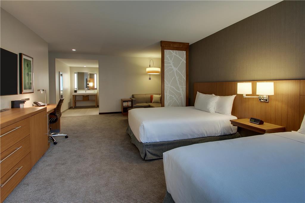 Hyatt Place Milwaukee Downtown - photo 44